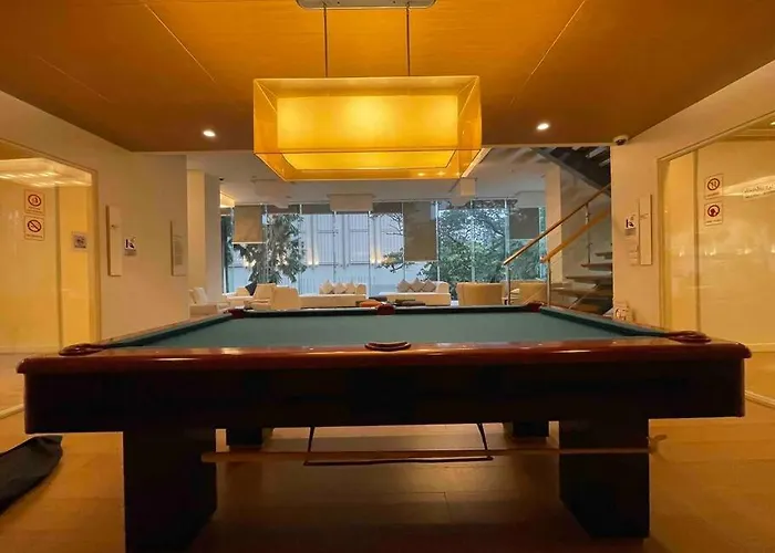 Luxurious In Prime Area * Bangkok