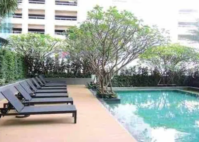 Luxurious In Prime Area Bangkok