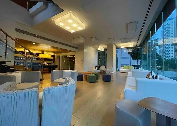 Luxurious In Prime Area Lejlighed Bangkok
